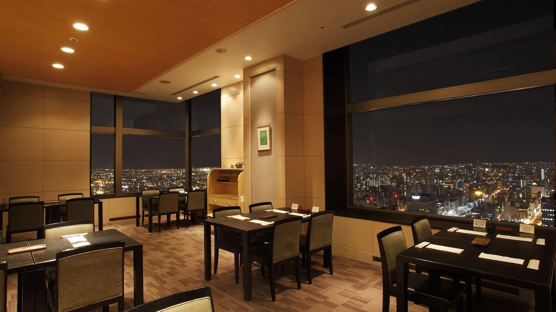 Jr Tower Hotel Nikko Sapporo 5*,  Japon